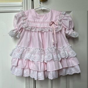 Sweet pale pink vintage dress by Bryan. Size 3T